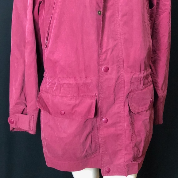 L.L. Bean Coat Red B416 - Picture 3 of 8